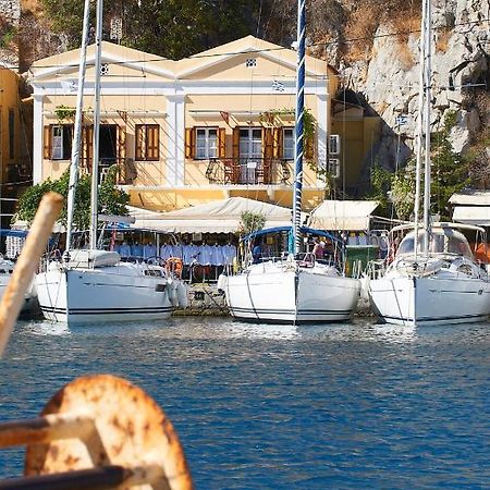 Symi Blue Port Apartment Exterior foto